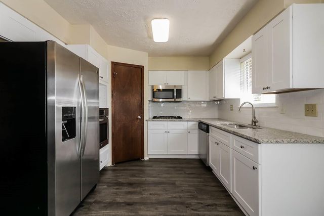 8422 Bandridge Road, La Porte, TX 77571