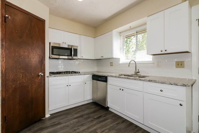 8422 Bandridge Road, La Porte, TX 77571