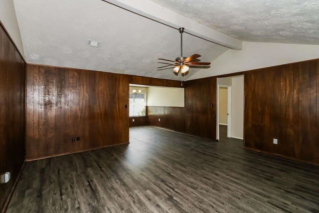 8422 Bandridge Road, La Porte, TX 77571