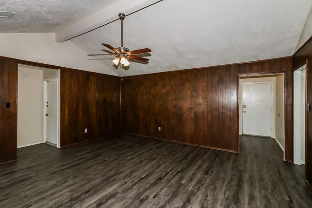 8422 Bandridge Road, La Porte, TX 77571