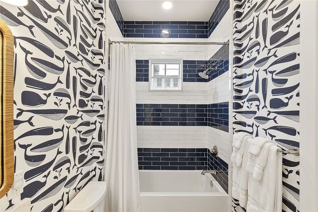 523 Sunrise Ave, Port Aransas, TX 78373