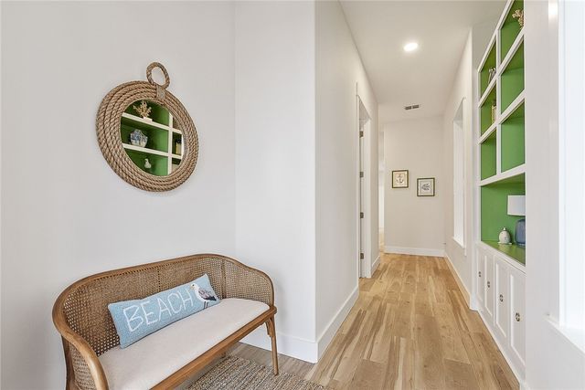 523 Sunrise Ave, Port Aransas, TX 78373