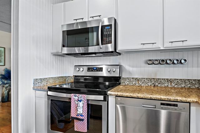 5078 Lakefront Boulevard D, Delray Beach, FL 33484