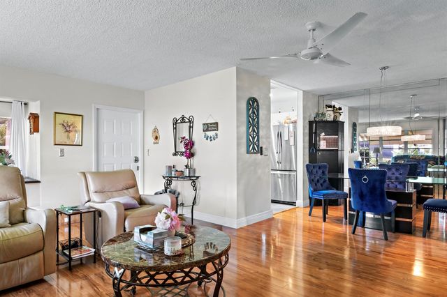 5078 Lakefront Boulevard D, Delray Beach, FL 33484