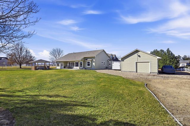 3078 N Brumby Ln, Kuna, ID 83634