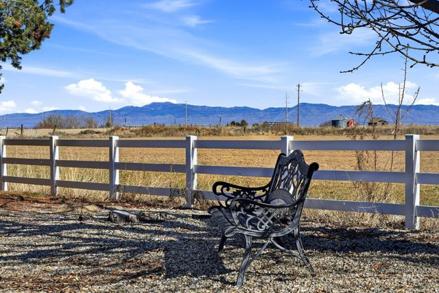 3078 N Brumby Ln, Kuna, ID 83634