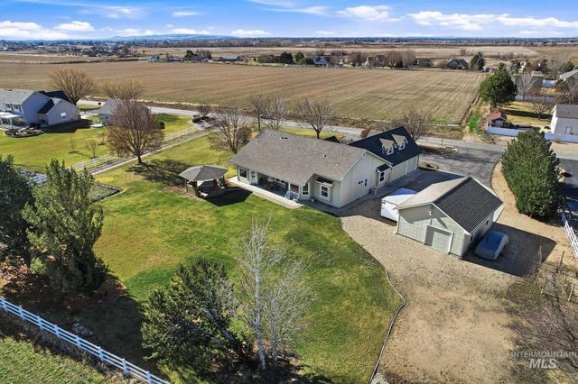 3078 N Brumby Ln, Kuna, ID 83634