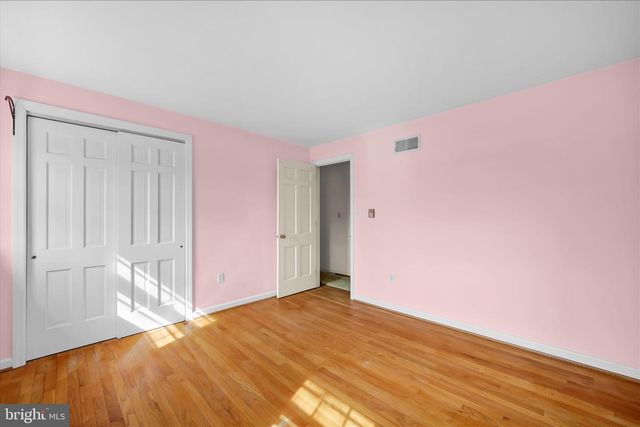 2341 BUTTER RD, Lancaster, PA 17601