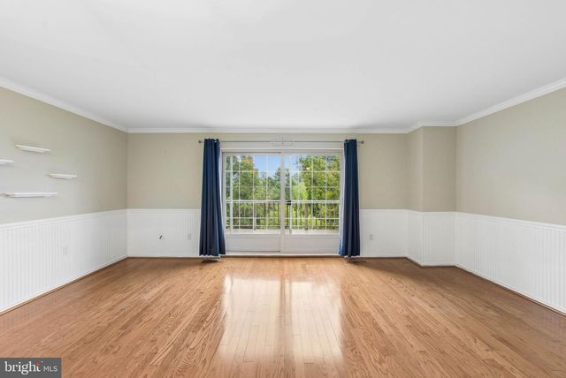64 ENGLISH RUN CIRCLE, Sparks, MD 21152