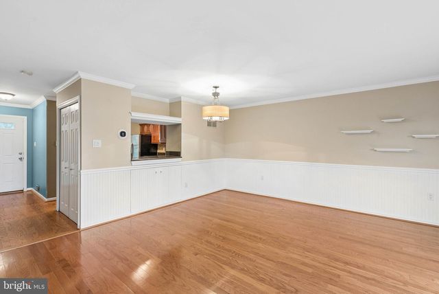 64 ENGLISH RUN CIRCLE, Sparks, MD 21152