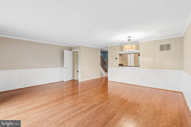 64 ENGLISH RUN CIRCLE, Sparks, MD 21152