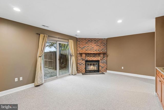 64 ENGLISH RUN CIRCLE, Sparks, MD 21152