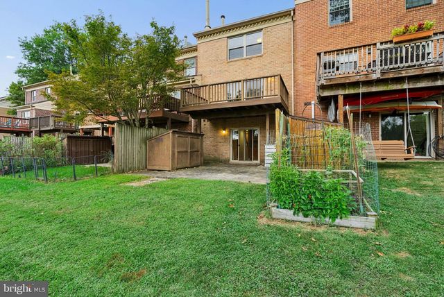 64 ENGLISH RUN CIRCLE, Sparks, MD 21152