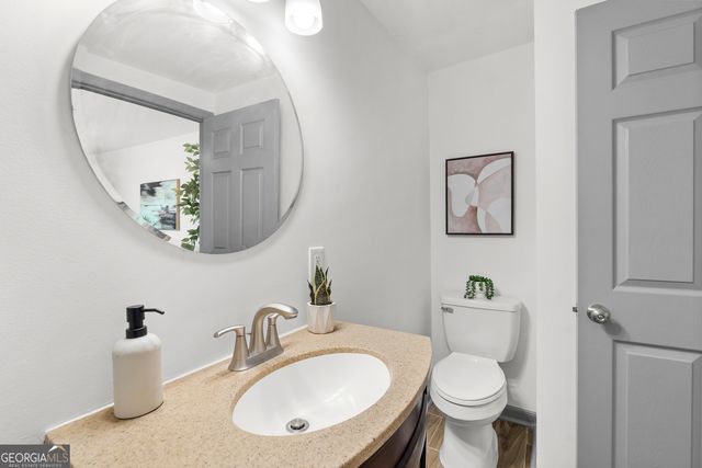 2209 New Mexico Street, Savannah, GA 31404