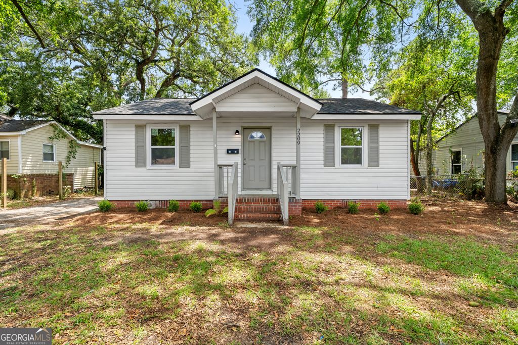2209 New Mexico Street, Savannah, GA 31404