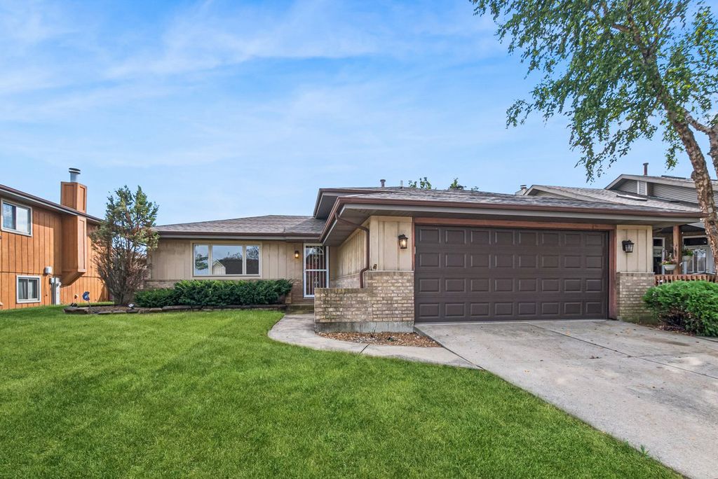 2937 200th Street, Lynwood, IL 60411