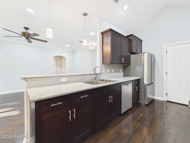 908 Pelican Ridge Cove, Carencro, LA 70520