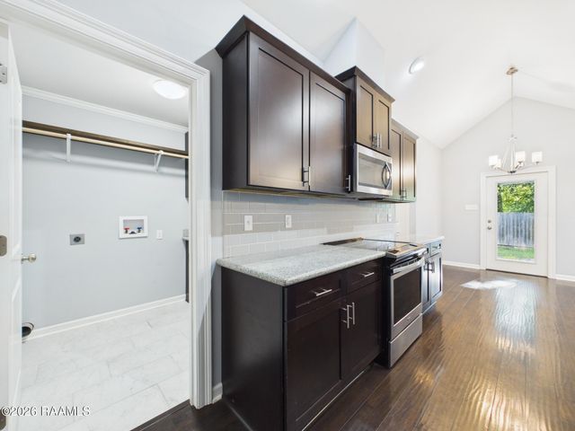 908 Pelican Ridge Cove, Carencro, LA 70520