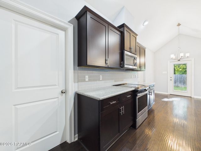 908 Pelican Ridge Cove, Carencro, LA 70520