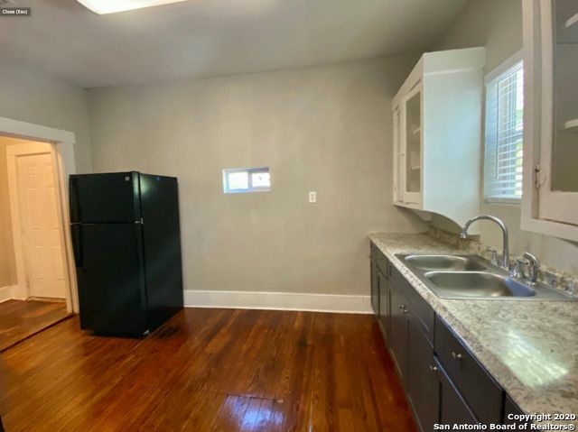 2219 S New Braunfels Ave, San Antonio, TX 78210