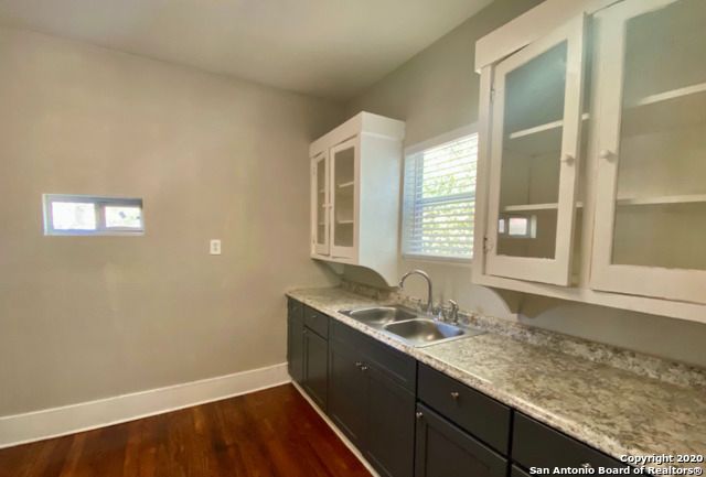 2219 S New Braunfels Ave, San Antonio, TX 78210