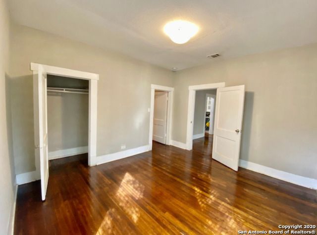 2219 S New Braunfels Ave, San Antonio, TX 78210