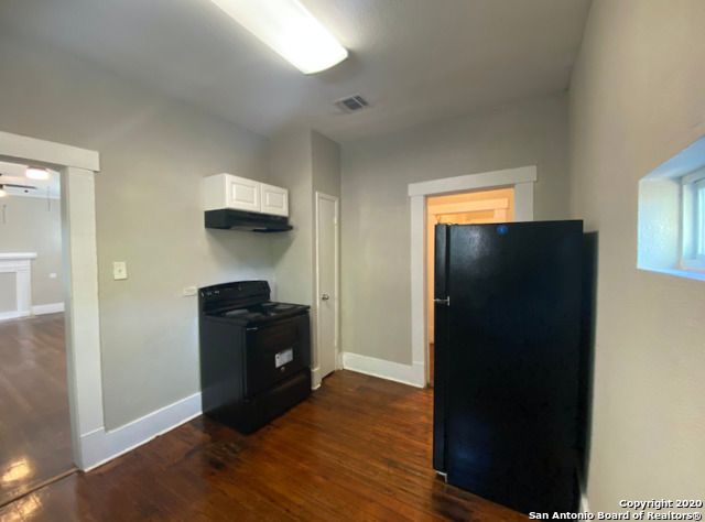 2219 S New Braunfels Ave, San Antonio, TX 78210