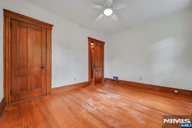 370 Sicomac Avenue, Wyckoff, NJ 07481