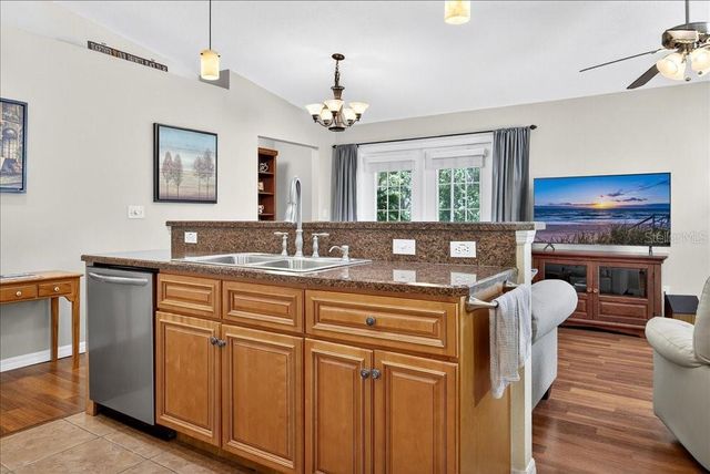 5 KAFFEE COURT, Palm Coast, FL 32164