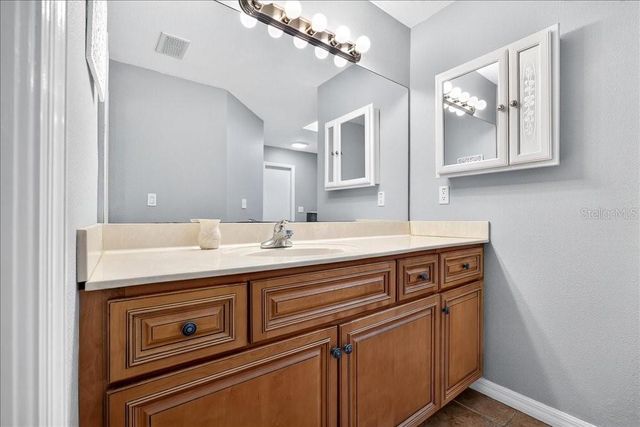 5 KAFFEE COURT, Palm Coast, FL 32164
