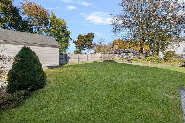 63 Peckham Avenue, North Providence, RI 02908