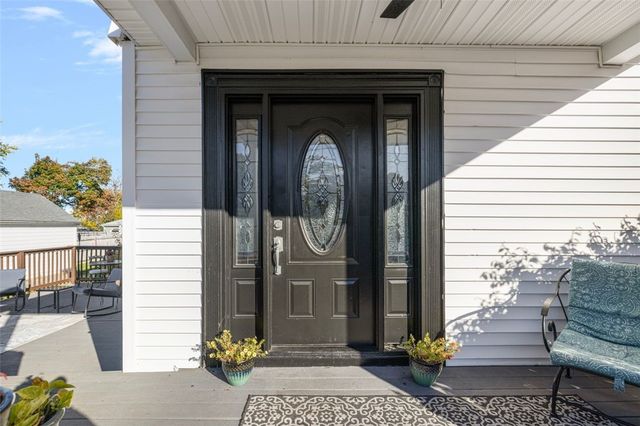 63 Peckham Avenue, North Providence, RI 02908