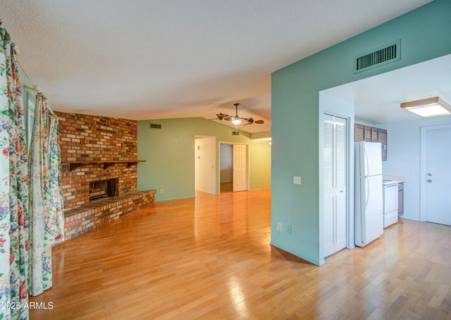 4615 N 101st Avenue, Phoenix, AZ 85037