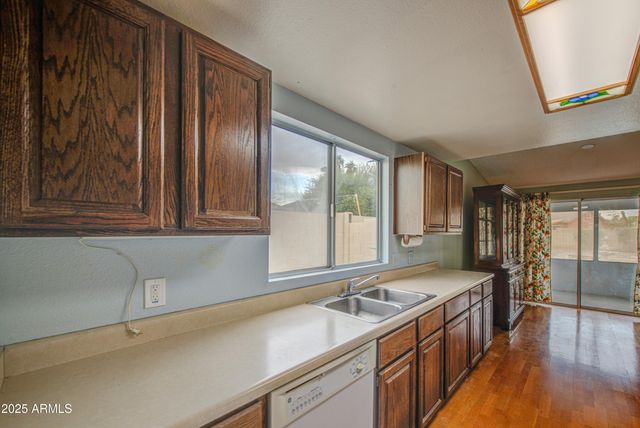 4615 N 101st Avenue, Phoenix, AZ 85037