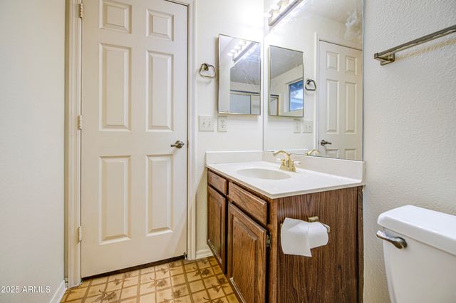 4615 N 101st Avenue, Phoenix, AZ 85037