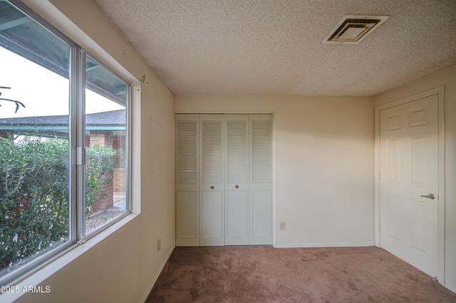 4615 N 101st Avenue, Phoenix, AZ 85037