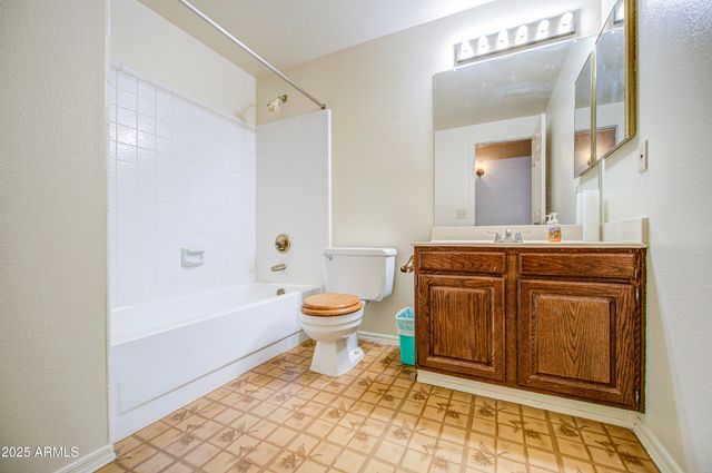 4615 N 101st Avenue, Phoenix, AZ 85037