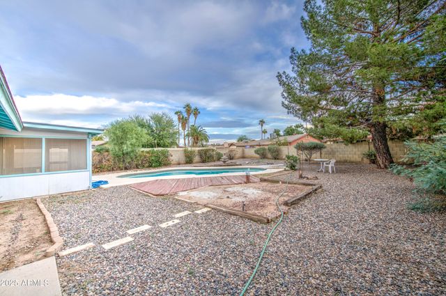 4615 N 101st Avenue, Phoenix, AZ 85037