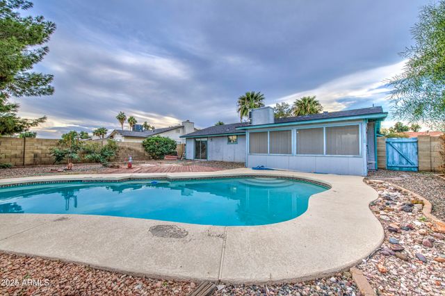 4615 N 101st Avenue, Phoenix, AZ 85037