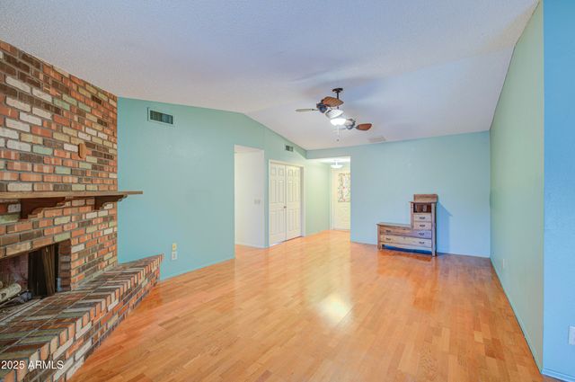 4615 N 101st Avenue, Phoenix, AZ 85037