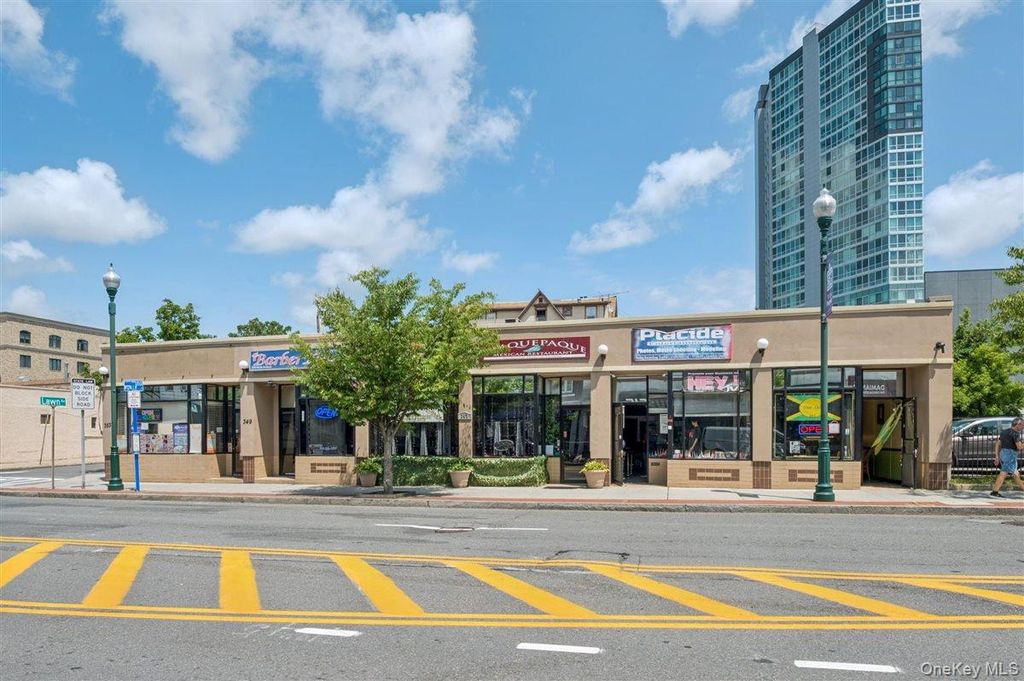 345 North Avenue, New Rochelle, NY 10801 — photo 2