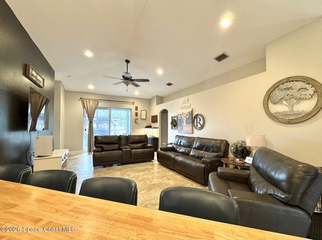 1482 Modoc Circle, Melbourne, FL 32934