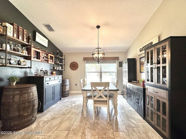 1482 Modoc Circle, Melbourne, FL 32934