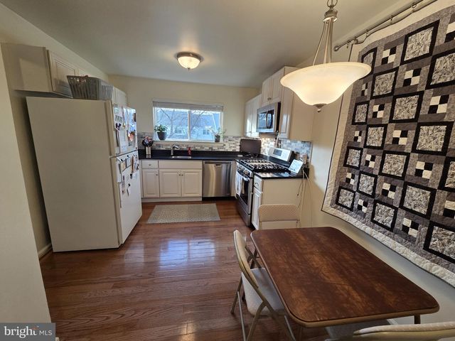 303 LYNLEY LN, Newark, DE 19711