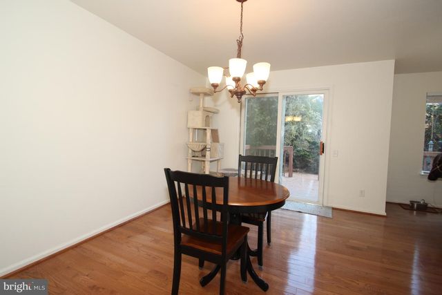 303 LYNLEY LN, Newark, DE 19711