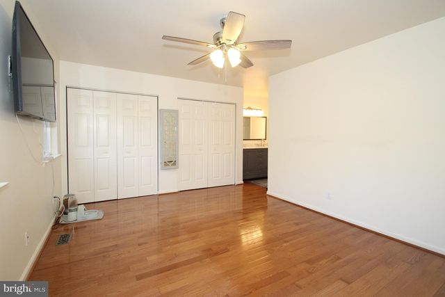 303 LYNLEY LN, Newark, DE 19711