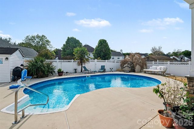 4476 Greystone Drive SW, Concord, NC 28027