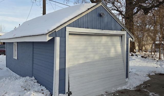 712 Upton Avenue, Waterloo, IA 50701