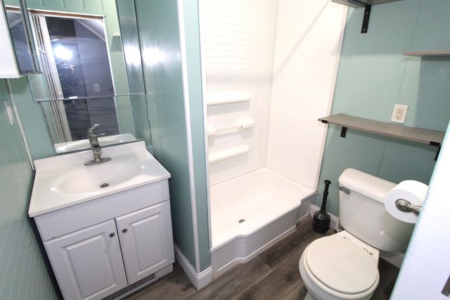 712 Upton Avenue, Waterloo, IA 50701