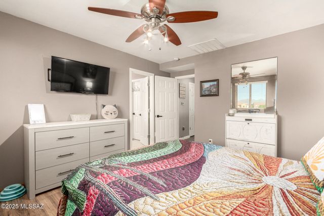 21615 E Homestead Drive, Red Rock, AZ 85145